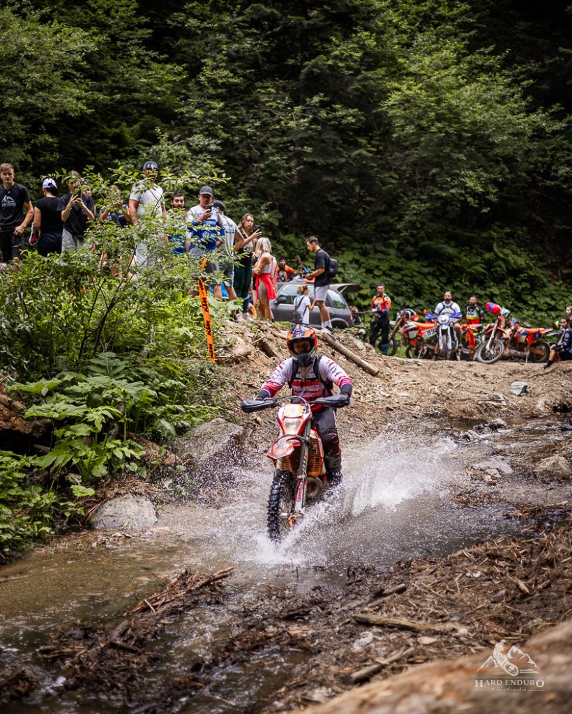 HARD ENDURO PIATRA CRAIULUI 4 HARD ENDURO PIATRA CRAIULUI