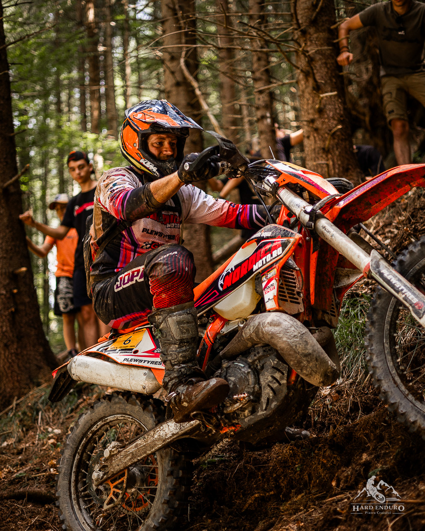 HARD ENDURO PIATRA CRAIULUI 3 HARD ENDURO PIATRA CRAIULUI