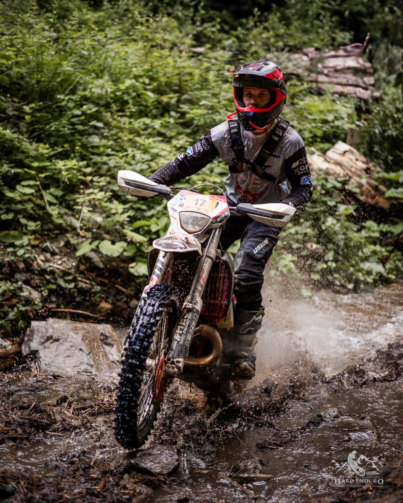 HARD ENDURO PIATRA CRAIULUI 2 HARD ENDURO PIATRA CRAIULUI