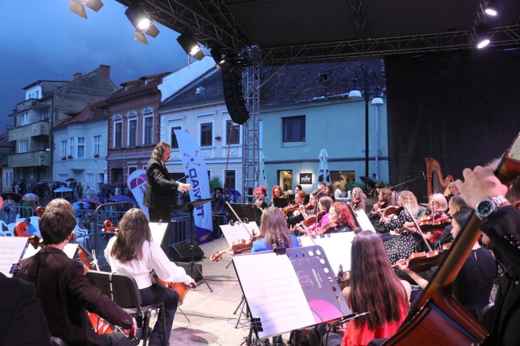 Partnership for Culture with the BRAȘOV Philharmonic 2 Partnership for Culture with the BRAȘOV Philharmonic